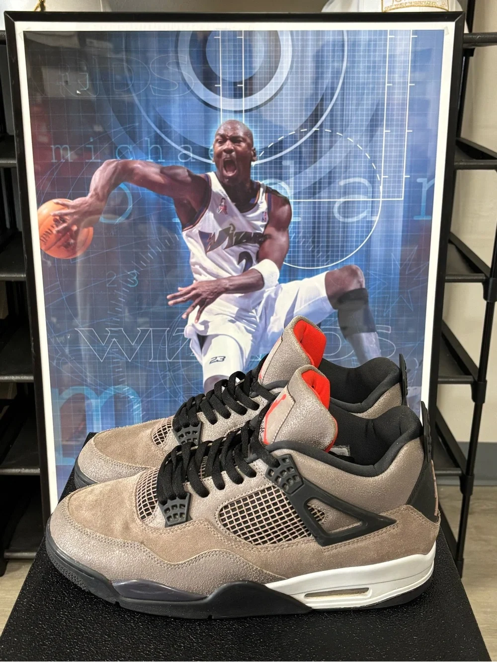 Size 13- Men’s Nike Air Jordan 4 Retro Taupe Haze/Blk/Red 2021 DB0732-200